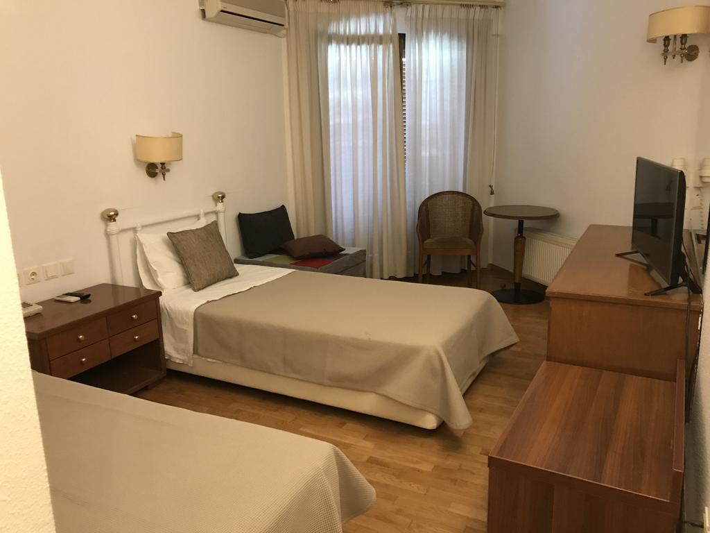 Hotel Levadia Levádeia Zewnętrze zdjęcie